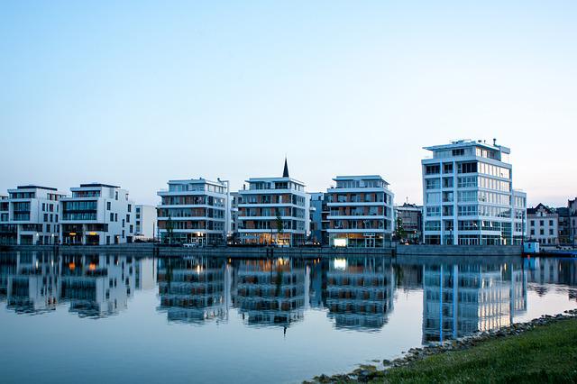 Häuser am Phönixsee gehören zu den besten Adressen in Dortmund